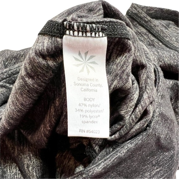 Athleta Black Marled Athletic Cropped Capri Pull On Legging Tights Size Small - Picture 7 of 17